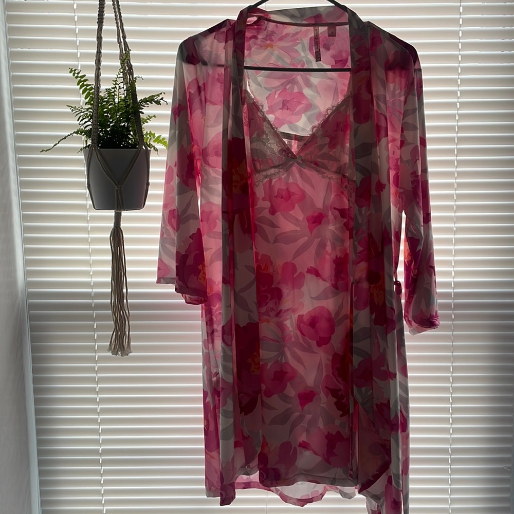 2 Piece lingerie set size Small